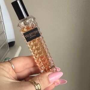 Valentino Donna Born In Roma Perfume